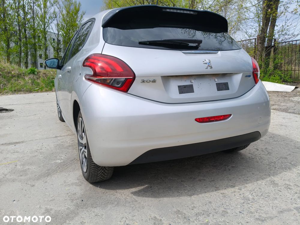 Peugeot 208 Blue-HDi 100 Stop&Start Active - 10