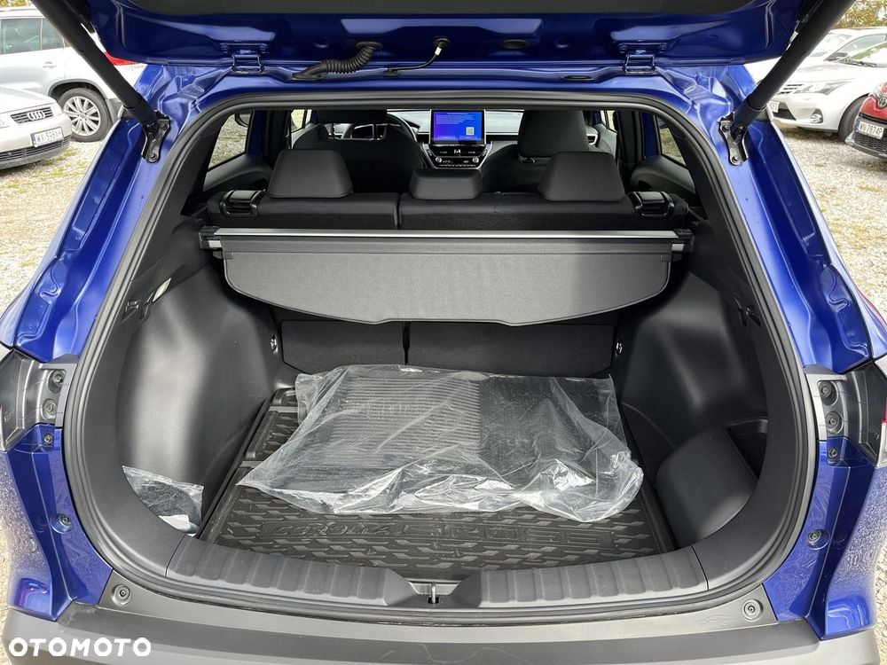 Toyota Corolla Cross - 15