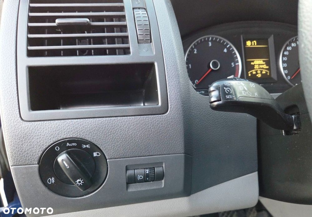 Volkswagen Transporter - 13