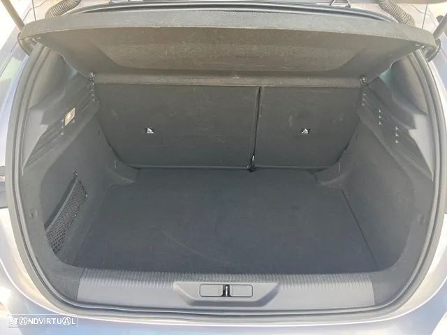 Peugeot 308 1.2 PureTech Active Pack - 32