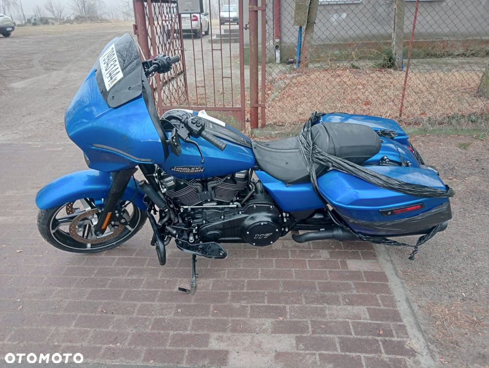 Harley-Davidson Touring Street Glide - 17
