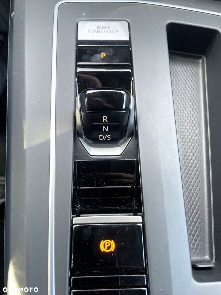 Volkswagen Golf 1.5 eTSI mHEV Life Plus DSG - 33