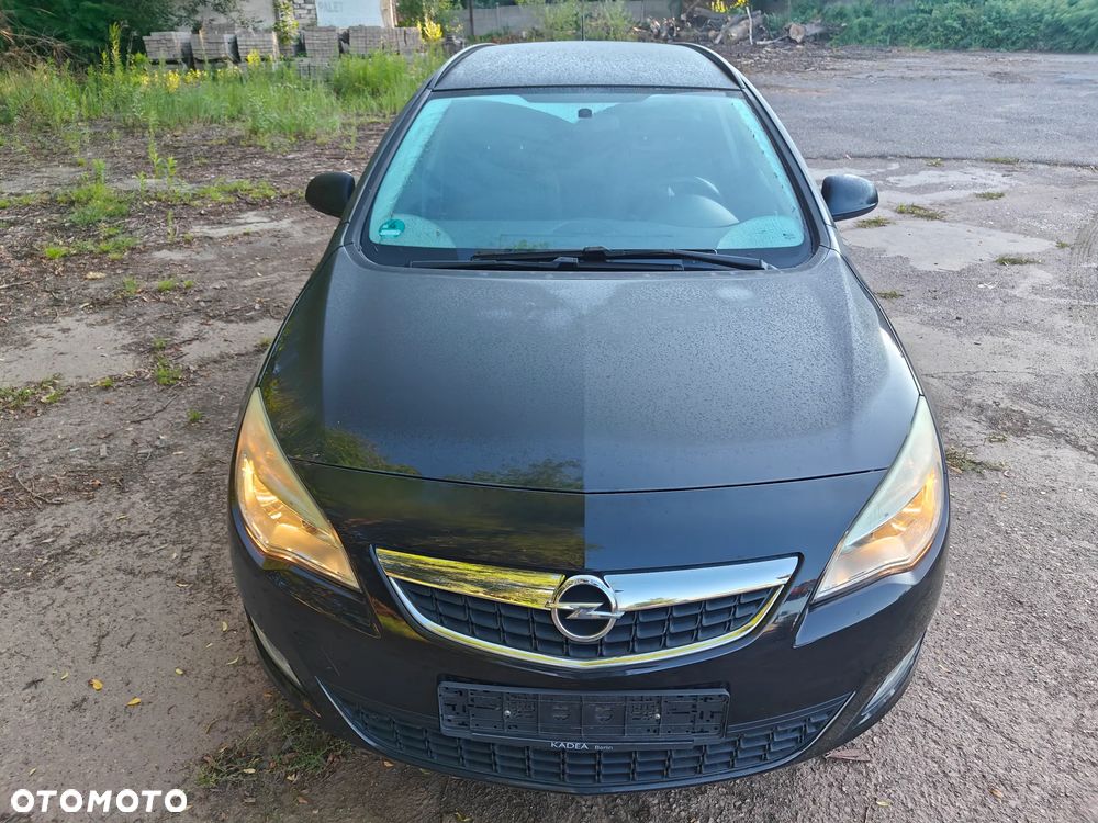 Opel Astra 1.3 CDTI DPF 150 Jahre - 1