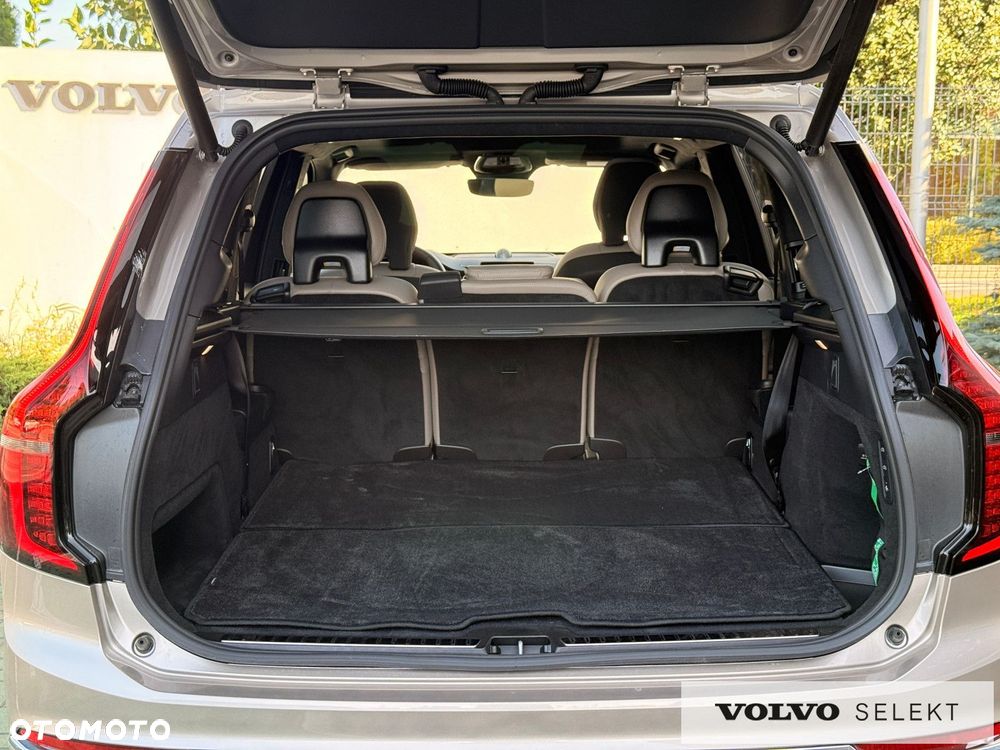 Volvo XC 90 - 33