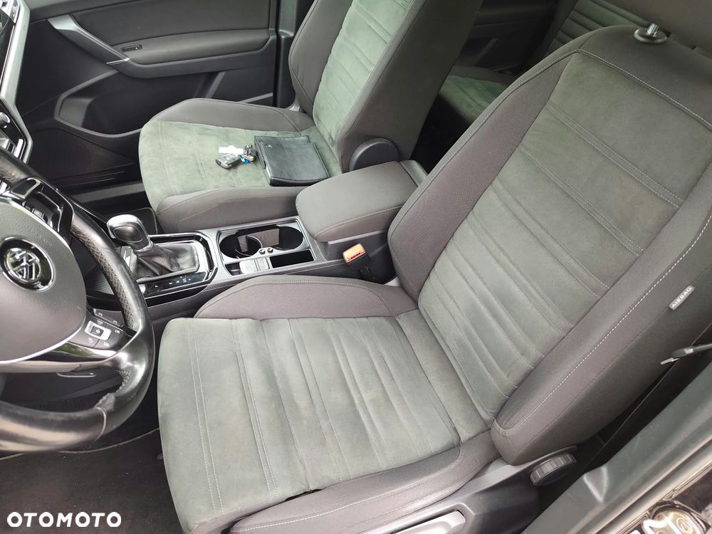 Volkswagen Touran 1.4 TSI (BlueMotion Technology) DSG Highline - 12
