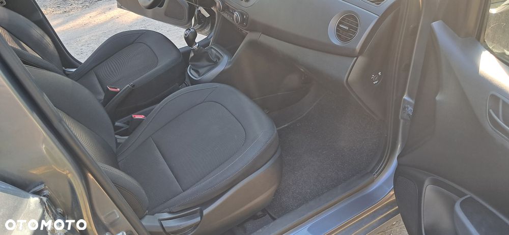Hyundai i10 1.0 GO+ - 17