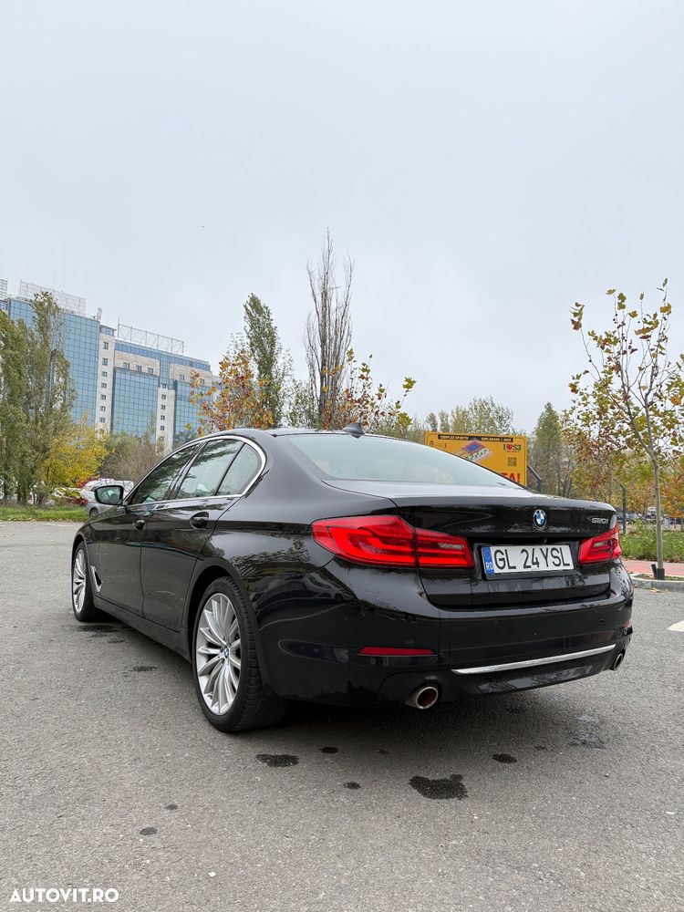BMW Seria 5 520i AT - 3