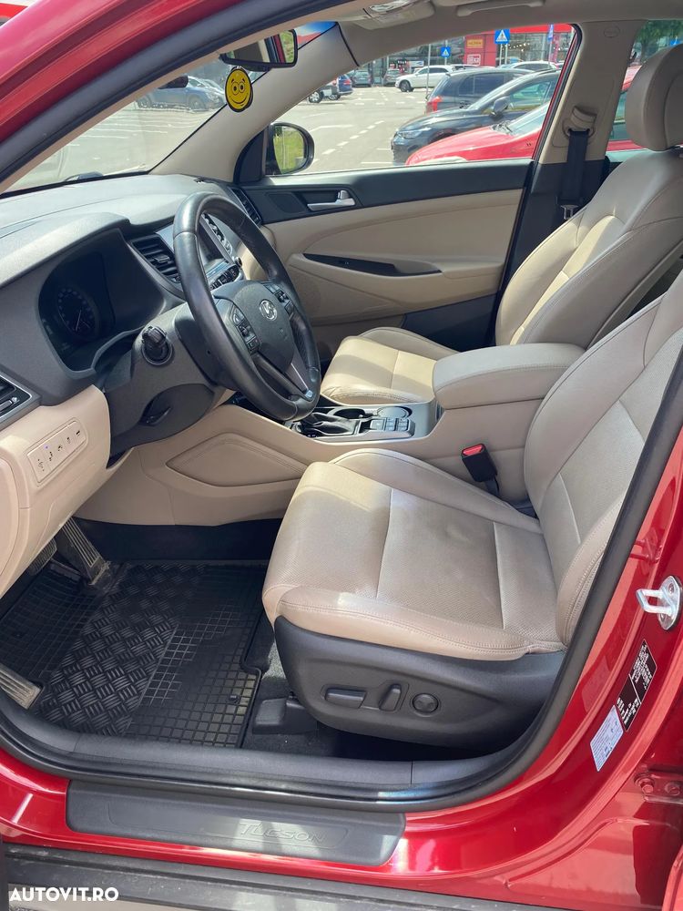 Hyundai Tucson 2.0 CRDI 4WD 6AT Luxury Pack+ - 16