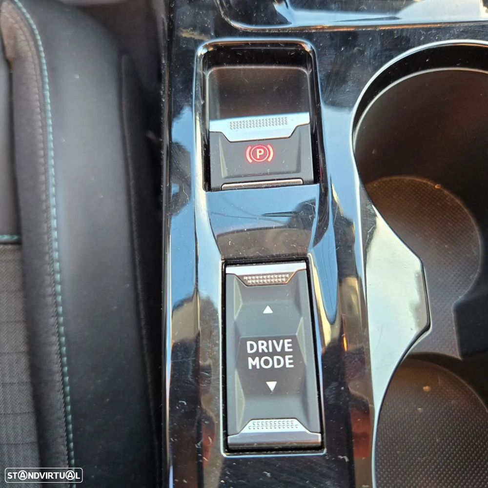 Peugeot e-208 50 kWh Allure - 14