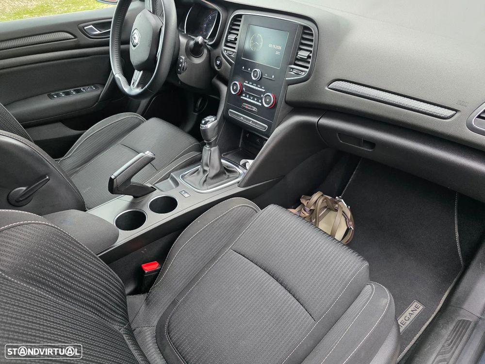 Renault Mégane 1.5 dCi Dynamique S - 20