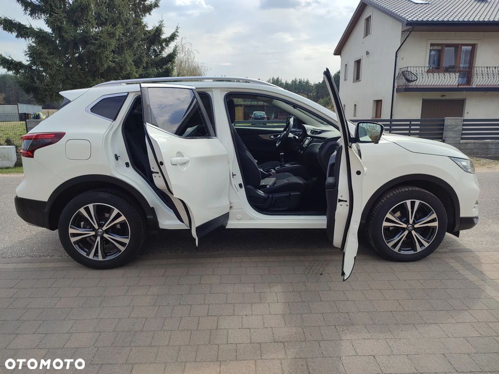 Nissan Qashqai 1.6 DIG-T 360 - 27