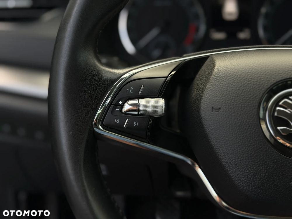 Skoda Octavia 2.0 TDI Ambition - 15