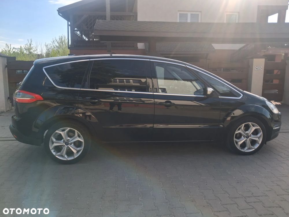 Ford S-Max - 10
