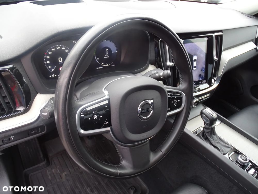 Volvo S60 T5 Inscription - 28