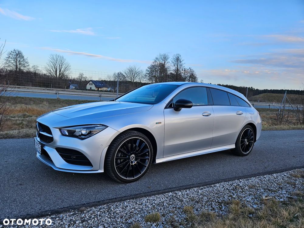 Mercedes-Benz CLA 250 e 8G-DCT AMG Line - 9