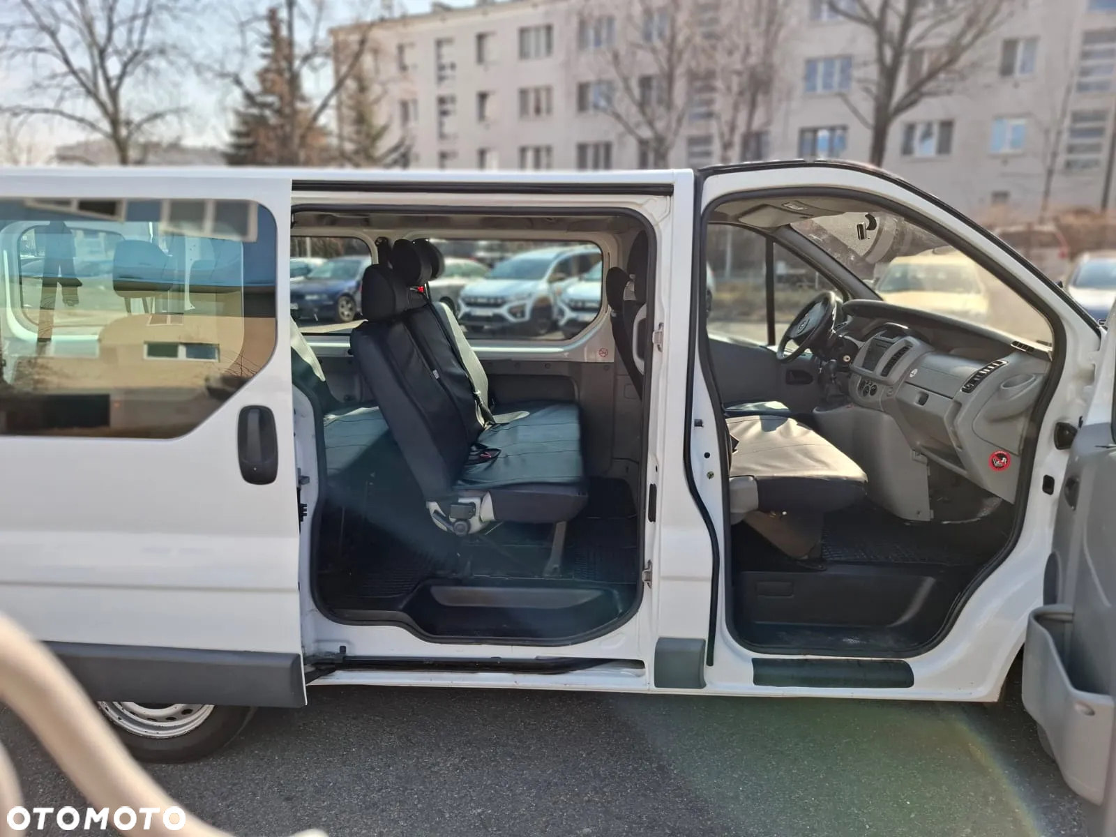Opel Vivaro - 4