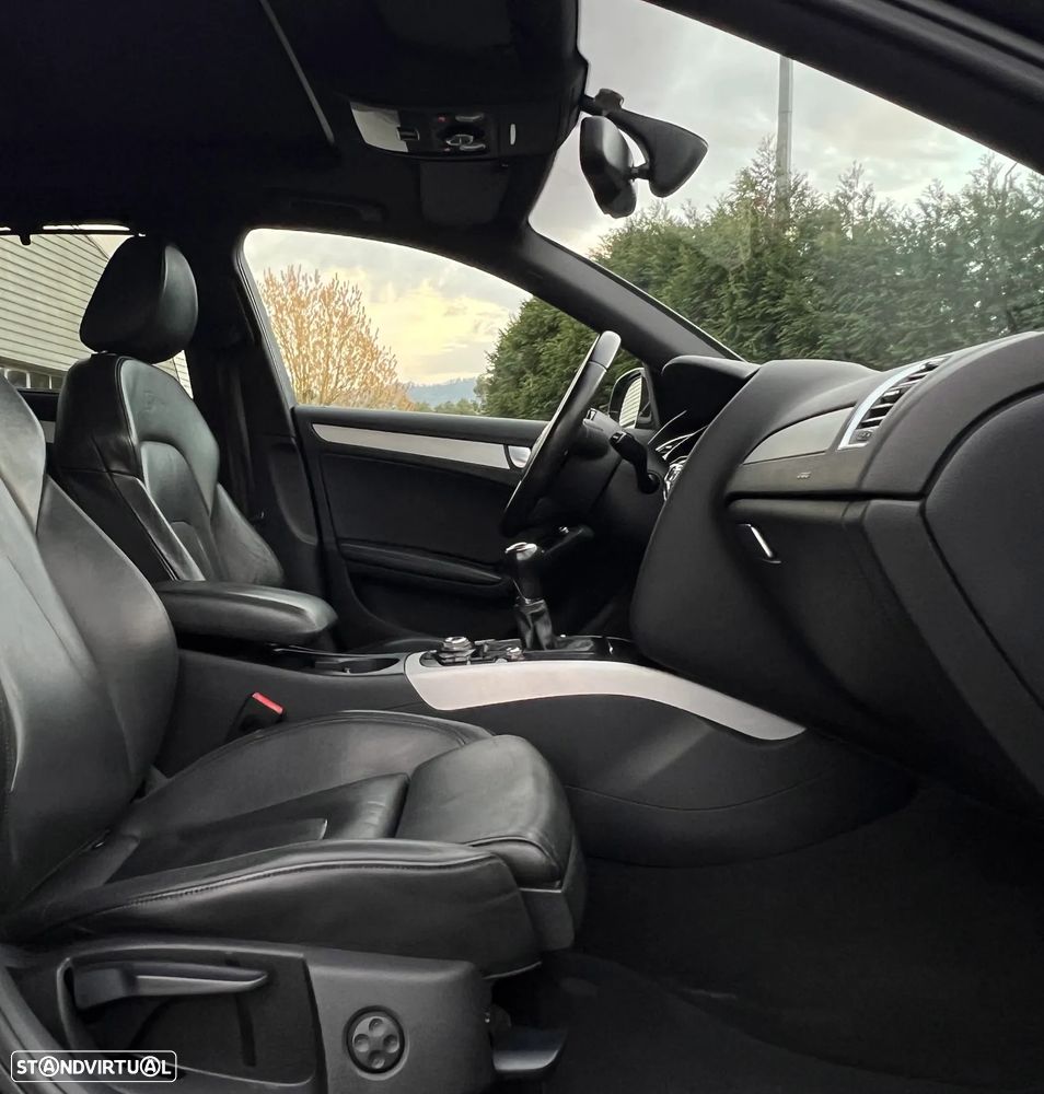 Audi A4 Avant 2.0 TDI S-line - 30