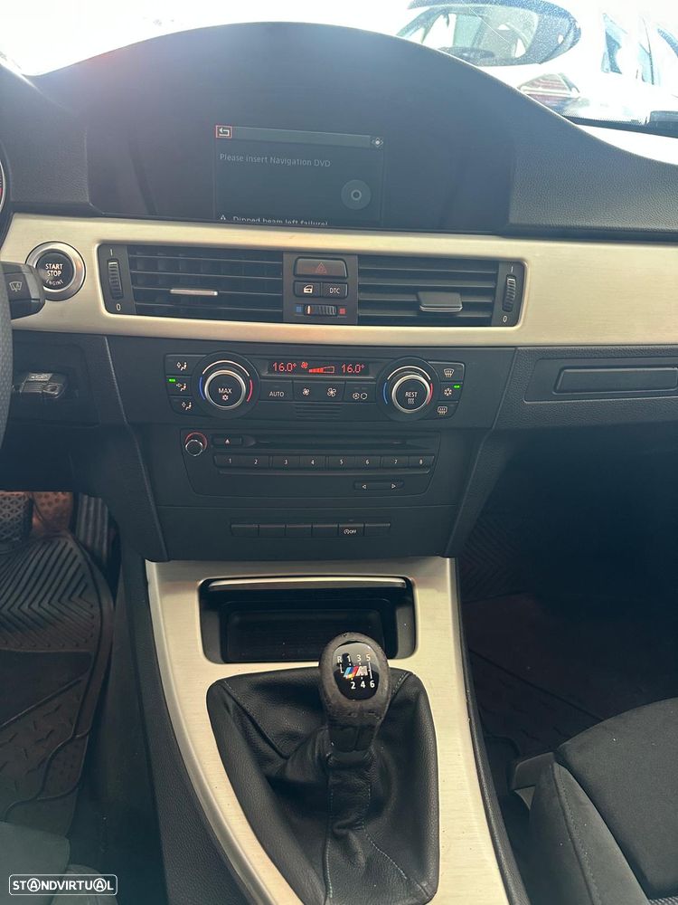 BMW 320 d xDrive DPF - 12