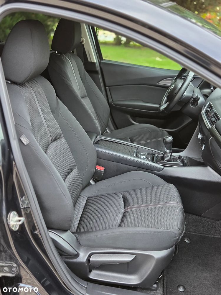 Mazda 3 - 15