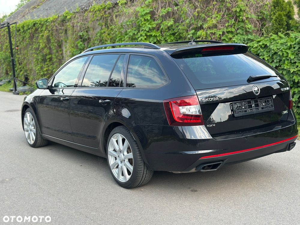 Skoda Octavia 2.0 TDI DSG 4x4 RS - 15