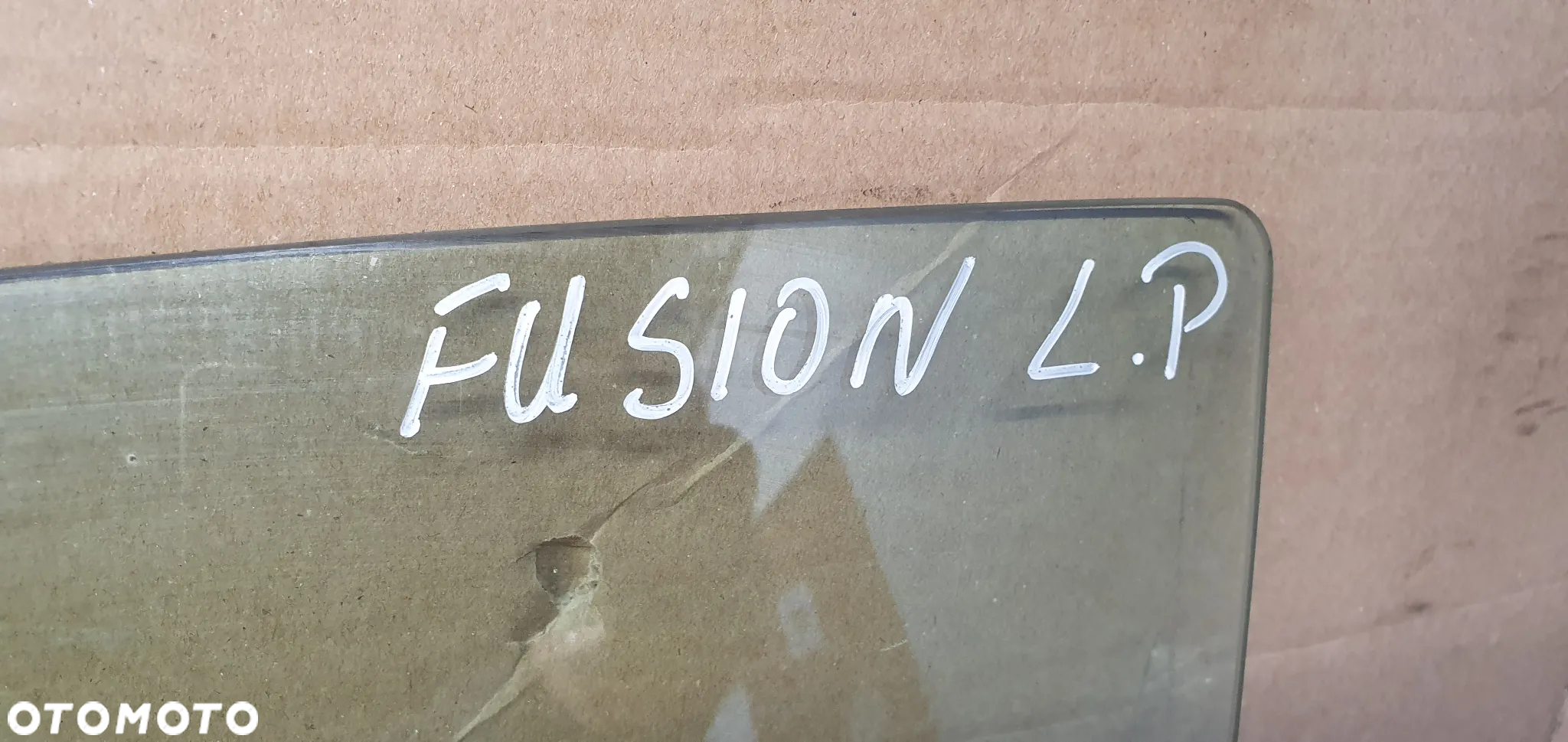 Szyba lewy przód przednia lewa Ford Fusion AS2 06r - 4