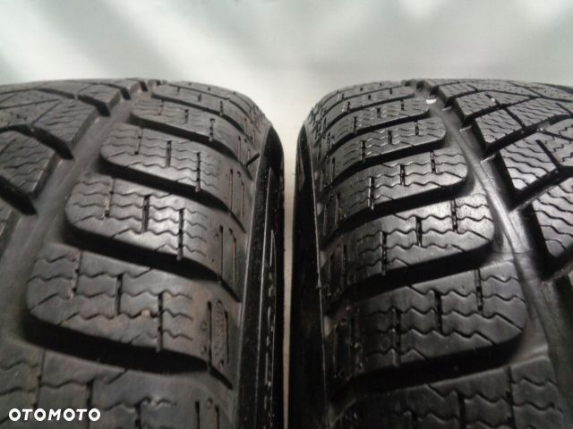 PIRELLI WINTER SOTTOZERO 3 215/55R18 99V - 4