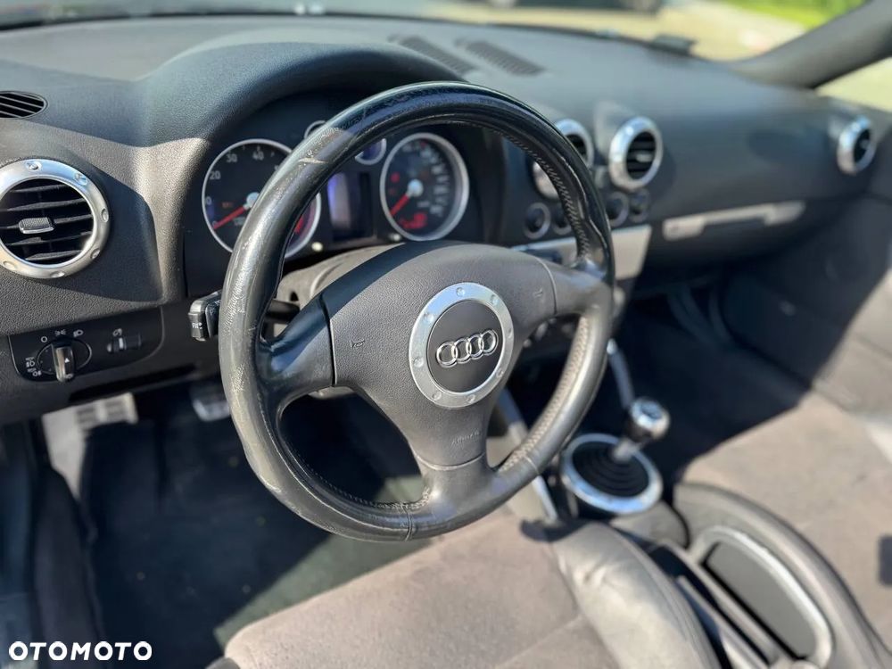 Audi TT Roadster 1.8 T - 15