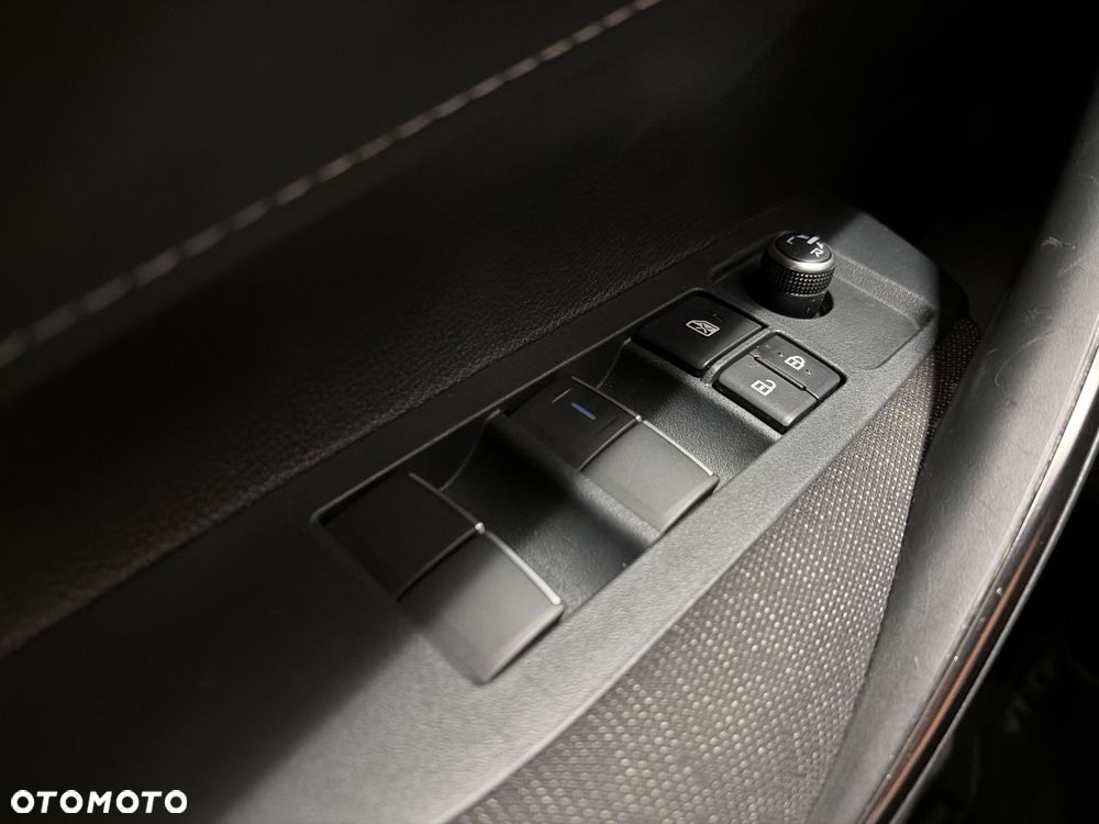 Toyota Corolla 1.8 Hybrid Comfort - 20