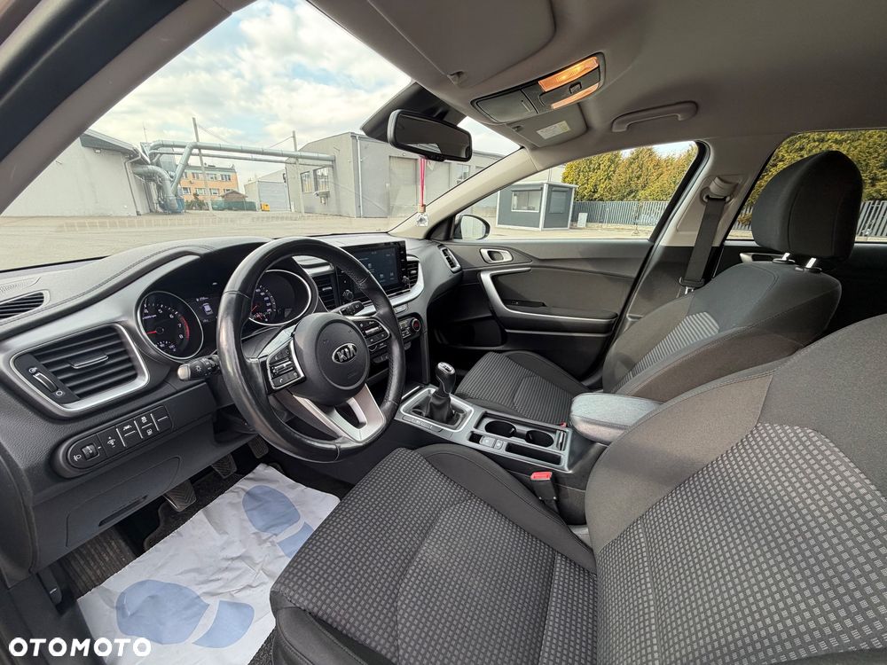 Kia Ceed 1.0 T-GDI 100 OPF Vision - 18