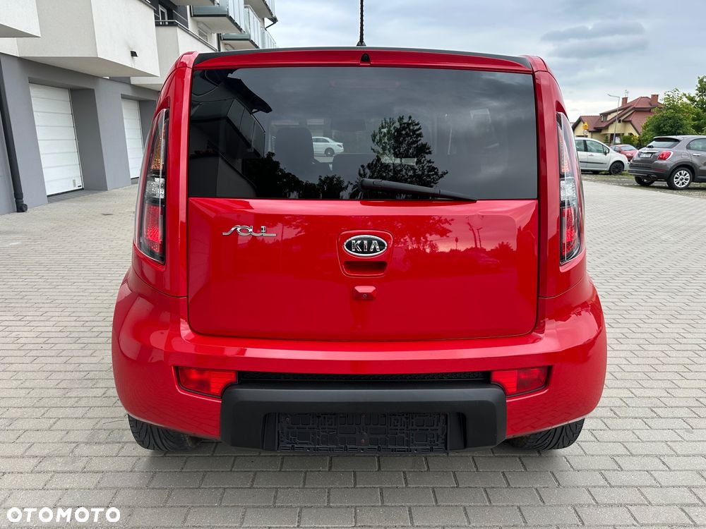 Kia Soul 1.6 L - 15