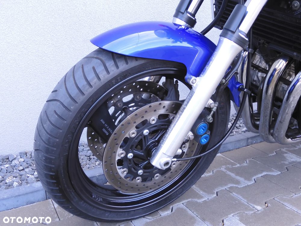Yamaha XJR - 25
