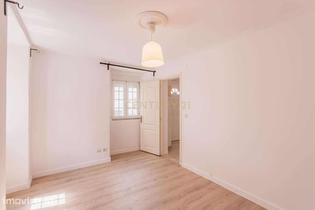 Apartamento T1 na Paz Mafra - Grande imagem: 3/24
