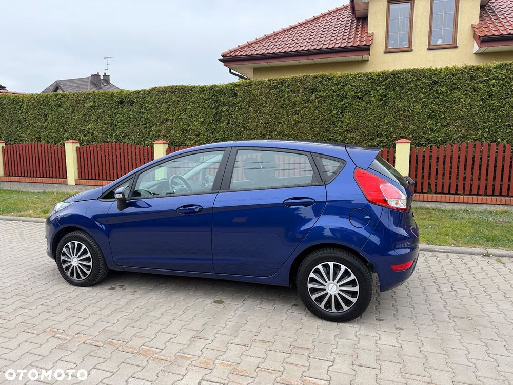 Ford Fiesta 1.25 Champions Edition - 17