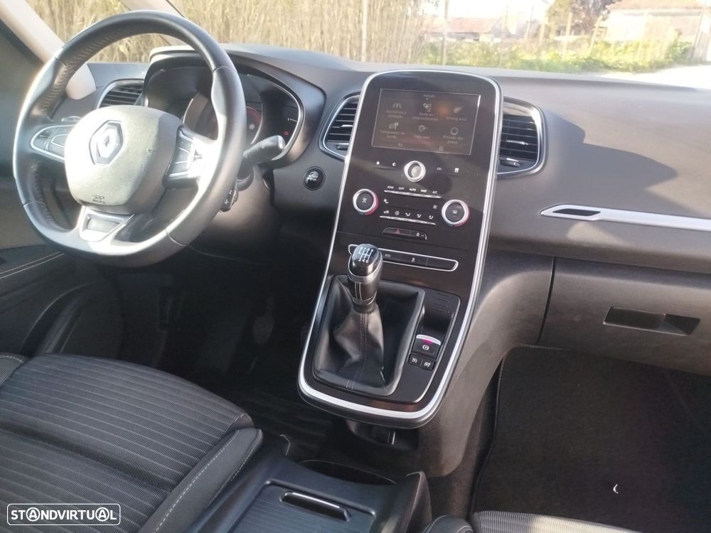 Renault Grand Scénic 1.5 dCi Dynamique S SS - 16