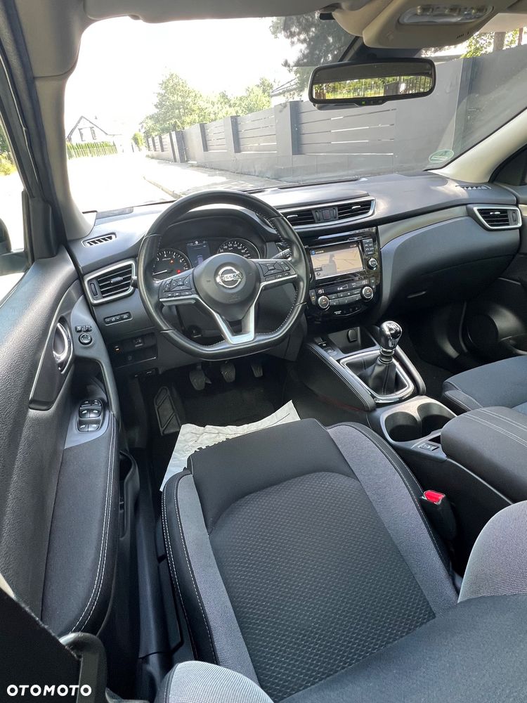 Nissan Qashqai 1.2 DIG-T N-Connecta - 16