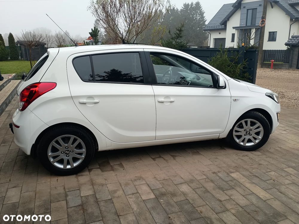 Hyundai i20 1.2 Trend - 6