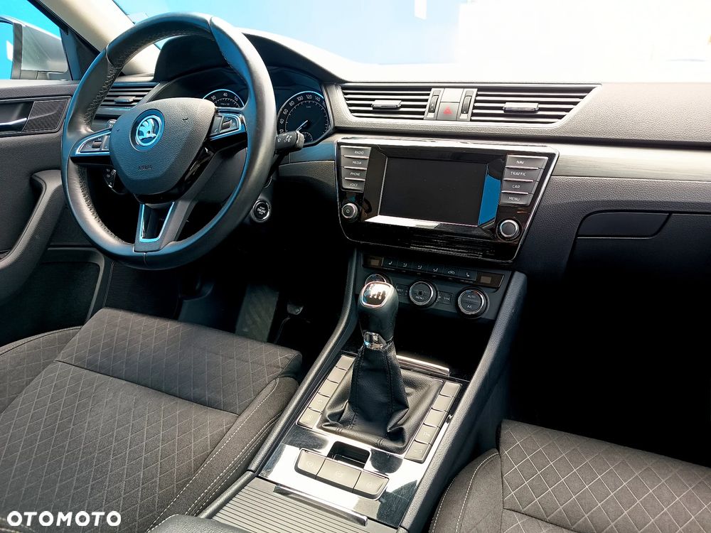 Skoda Superb 1.4 TSI ACT Style - 13