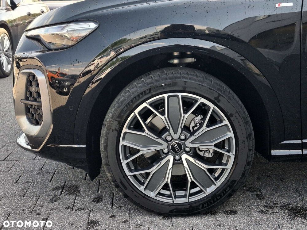 Audi Q5 Sportback - 5