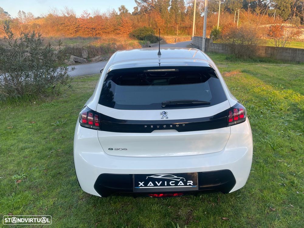 Peugeot e-208 Style - 3