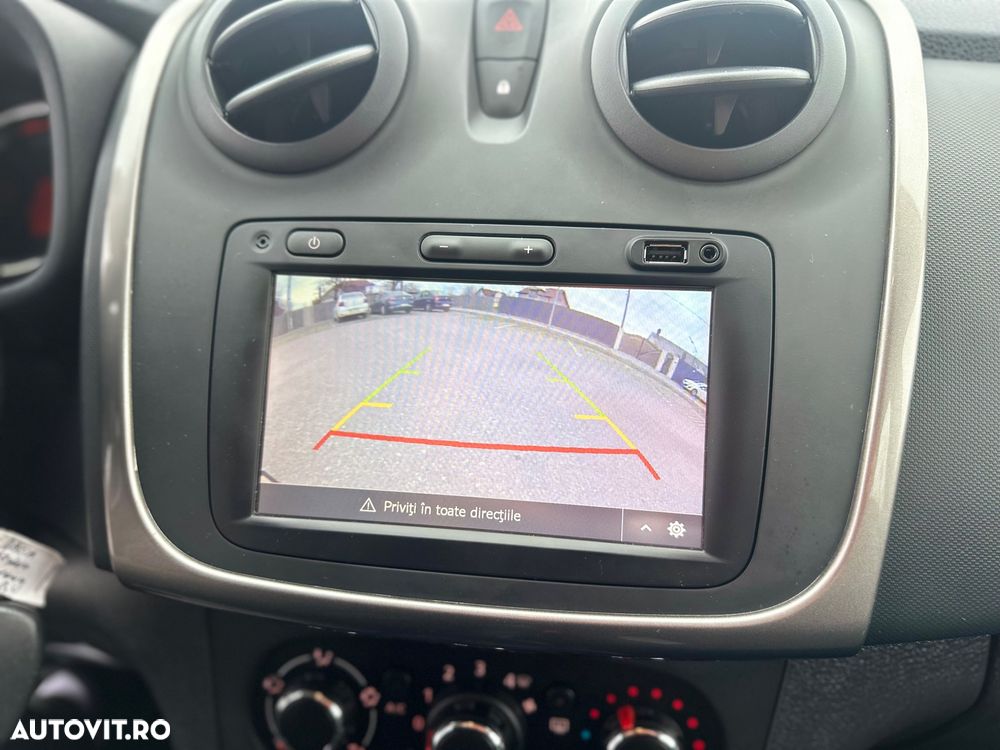 Dacia Sandero Stepway TCe 90 Prestige - 16