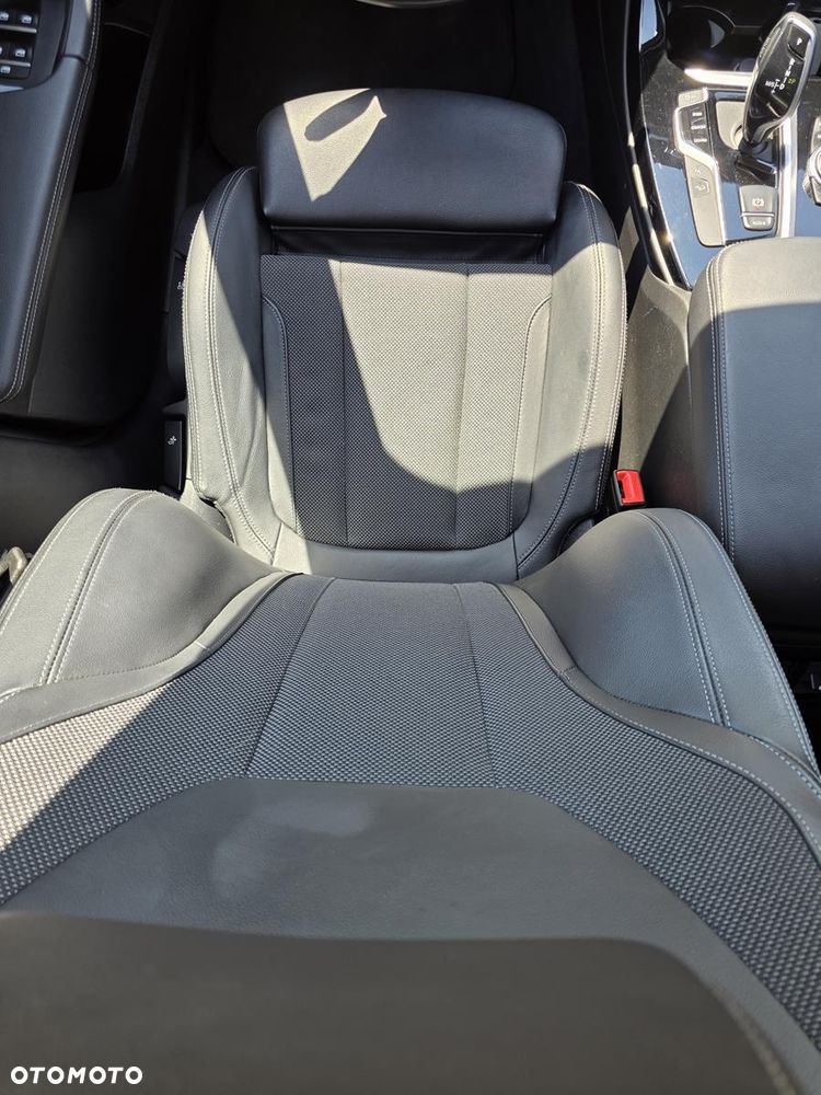 BMW X3 xDrive20d MHEV Business Edition - 19