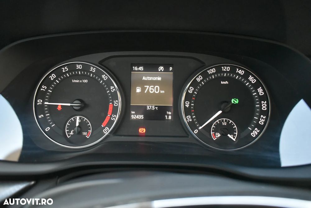Skoda Octavia 2.0 TDI DSG Ambition - 15