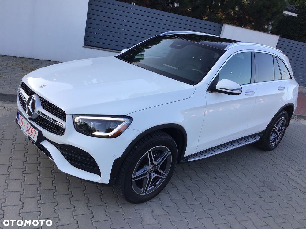 Mercedes-Benz GLC 300 4Matic 9G-TRONIC AMG Line Plus - 12