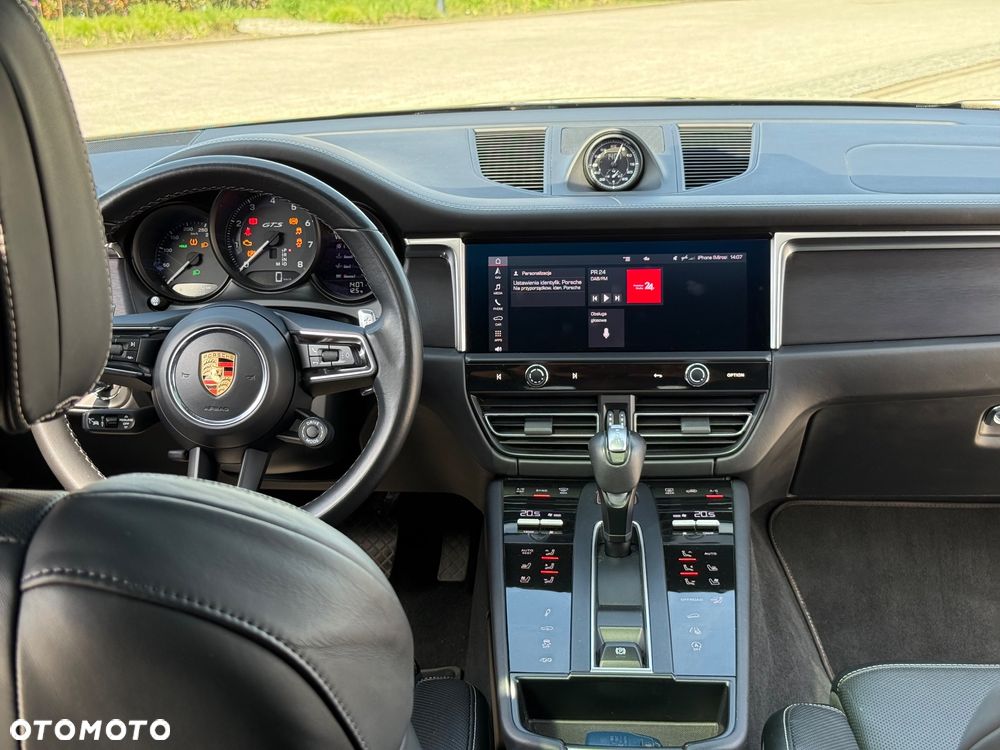 Porsche Macan GTS - 3