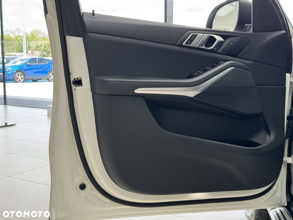BMW X5 xDrive25d - 12