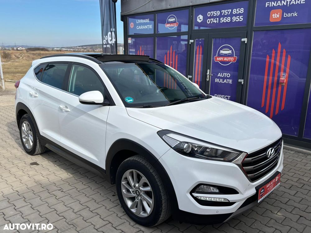 Hyundai Tucson 2.0 CRDI 4WD Automatik Style - 11
