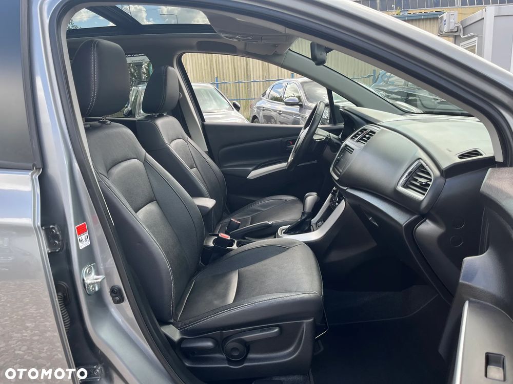 Suzuki SX4 S-Cross 1.6 VVT CVT 4x4 Comfort - 37