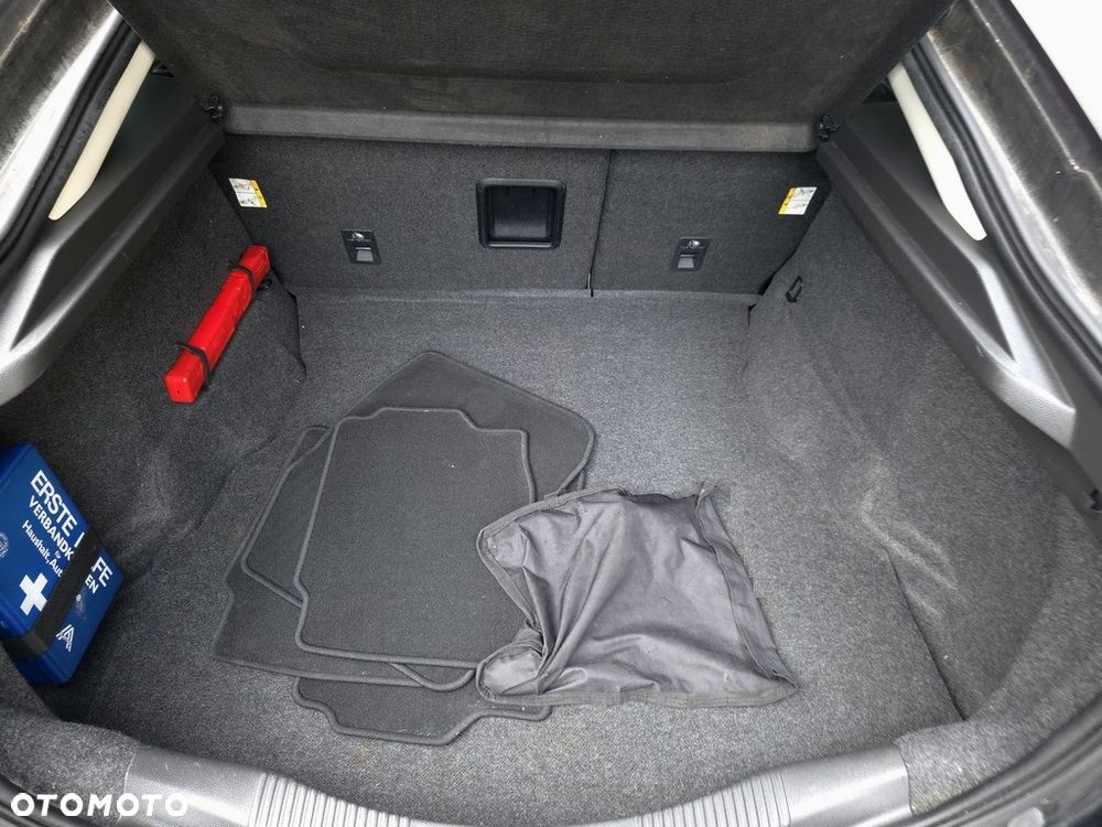 Ford Mondeo 2.0 TDCi Titanium - 36