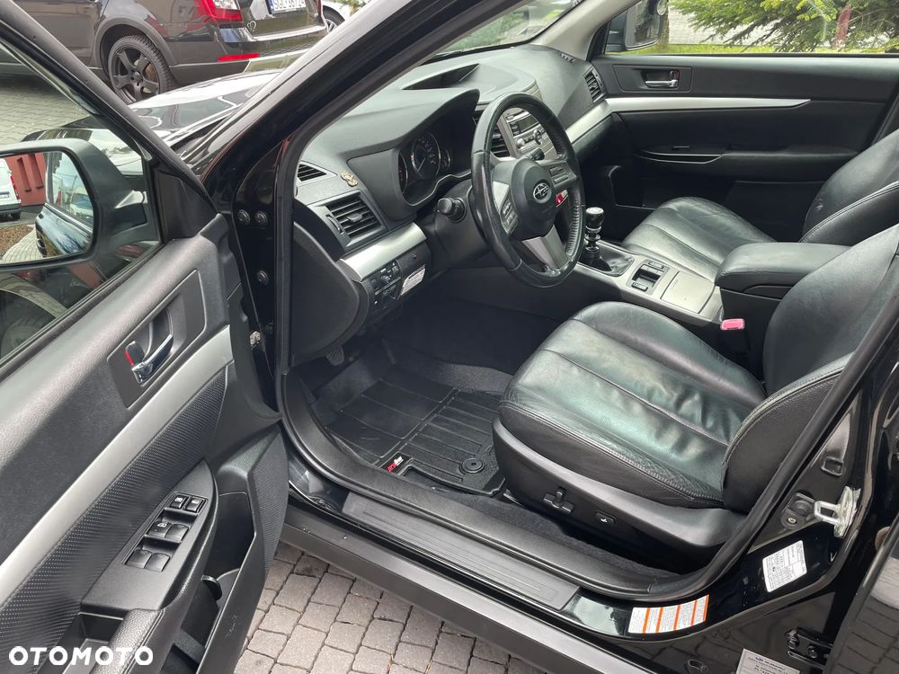 Subaru Outback 2.0 D Comfort - 10