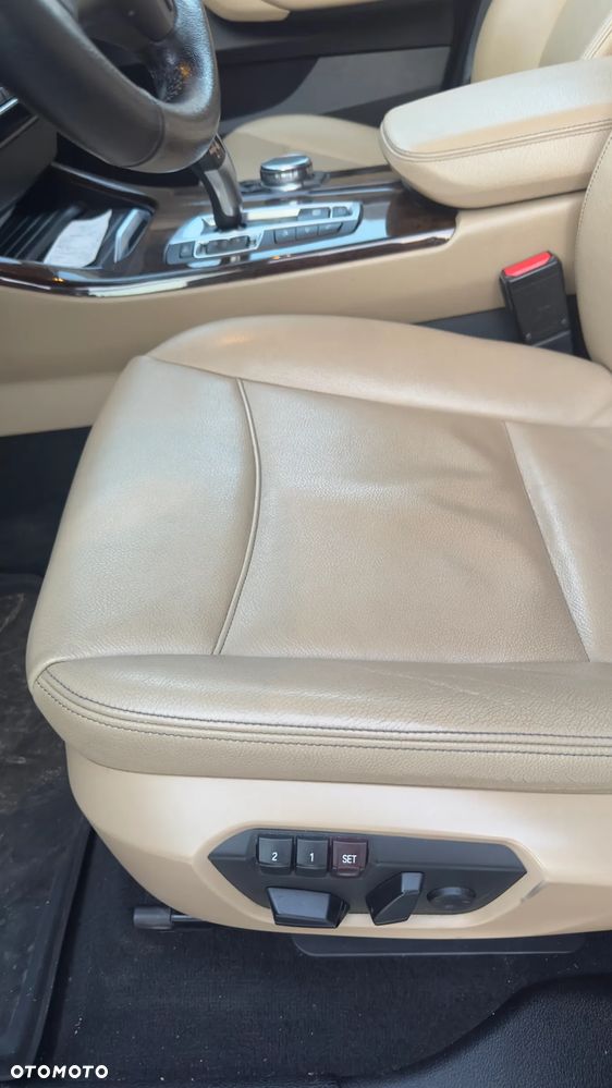 BMW X3 28i xDrive - 26